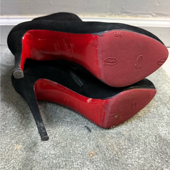 Christian Louboutin black suede ankle boots - Picture 5 of 11